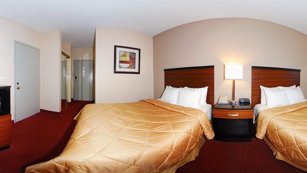 Surestay Plus By Best Western Reading North Esterno foto
