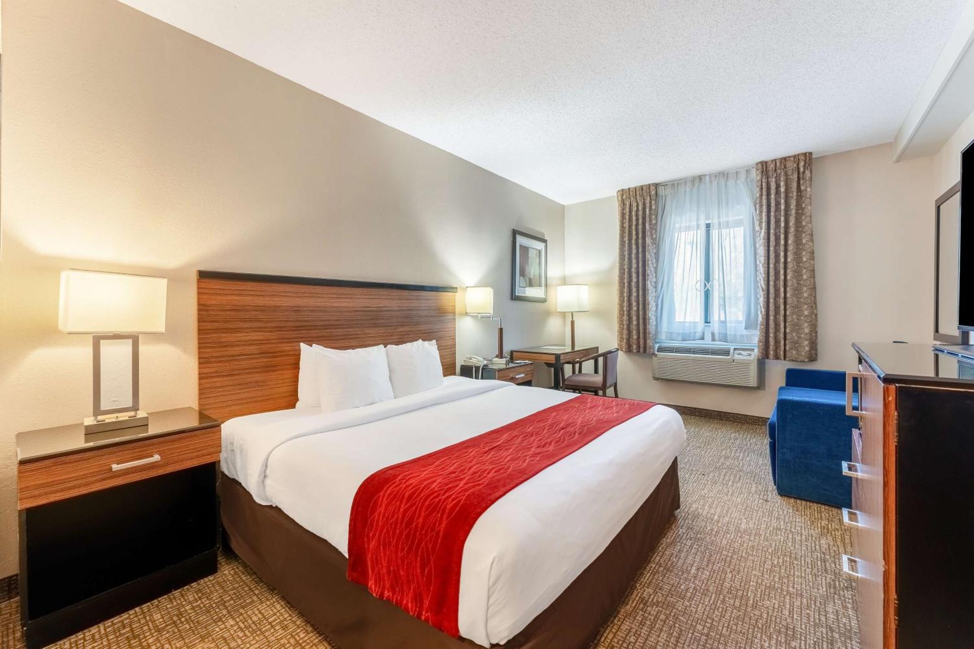 Surestay Plus By Best Western Reading North Esterno foto