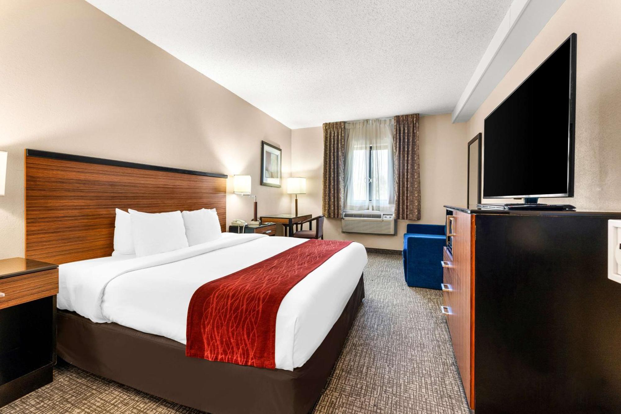 Surestay Plus By Best Western Reading North Esterno foto